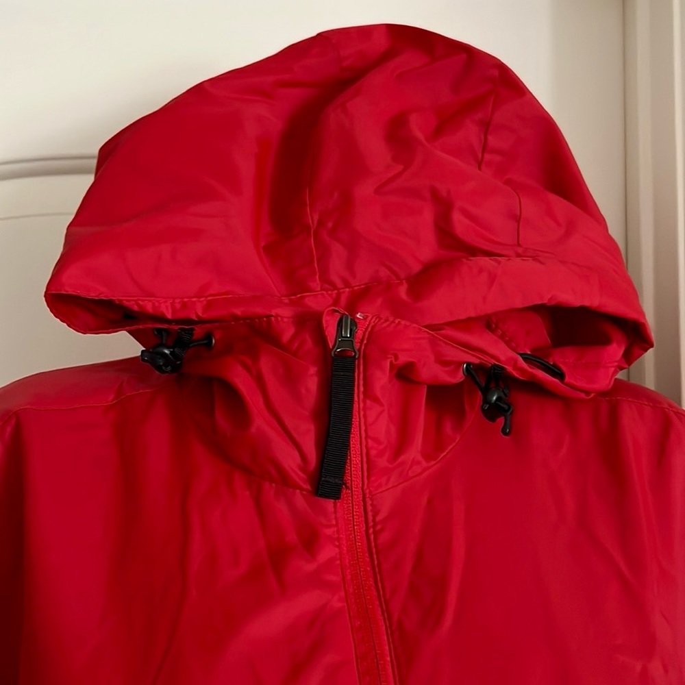 Champion~Jacket~Windbreaker / Packable - image 4